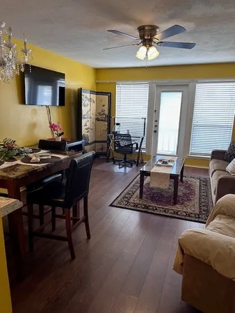 $1,300 | 13997 Fortuna Bay Drive, Corpus Christi, TX 78418
