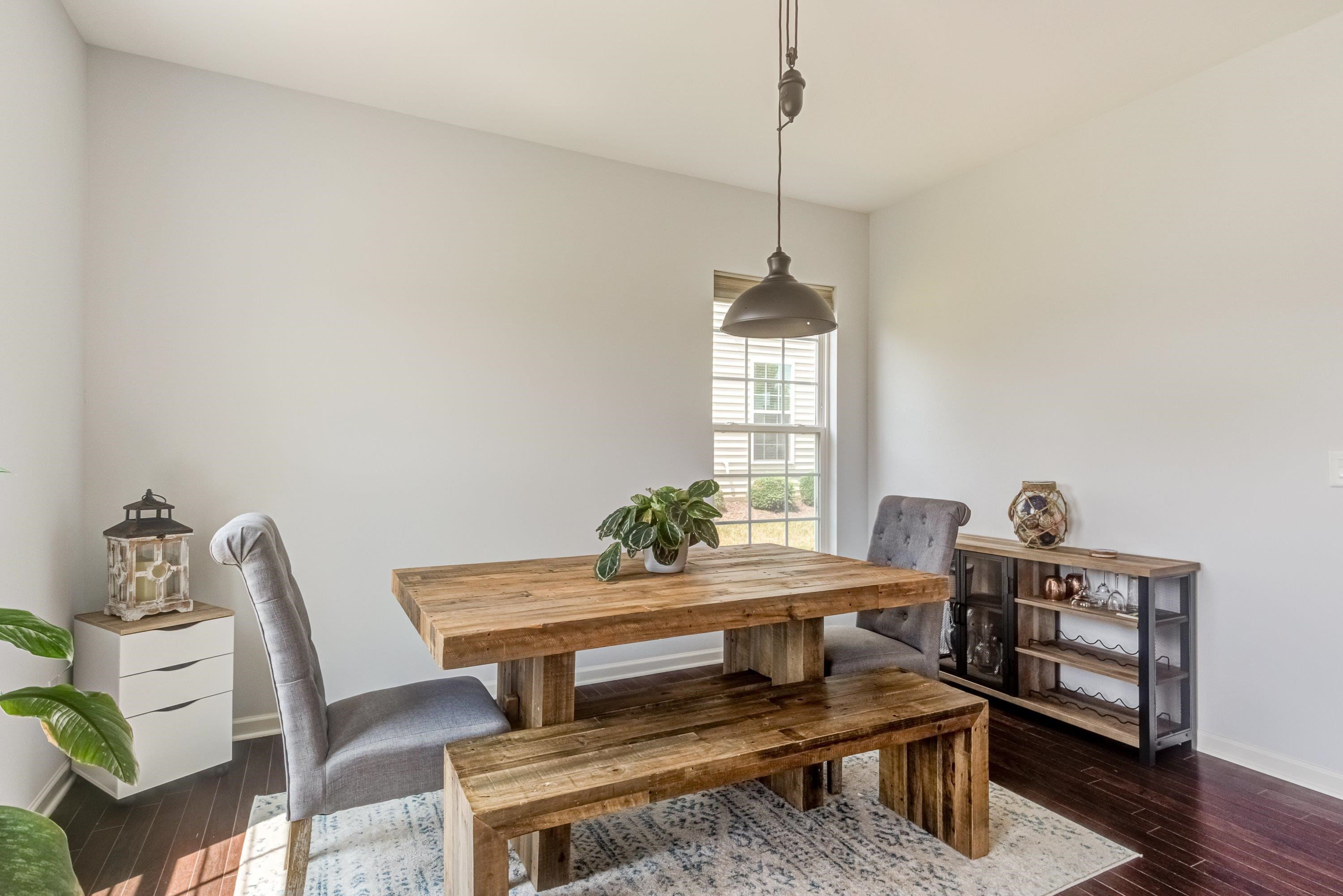 411 Provincial Street Raleigh, NC 27603 - Photo 18 of 41 a workspace with furniture and window