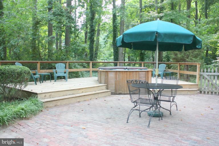 924 Melvin Road Annapolis, MD 21403 - Photo 14 of 18 Patio
