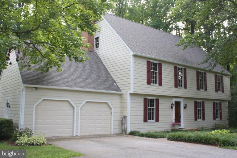 924 Melvin Road Annapolis, MD 21403 - Photo 18 of 18 Exterior (Front)