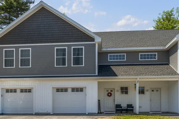 $395,000 | 18 Sidetrack Lane, Unit H2, Sanford, ME 04083