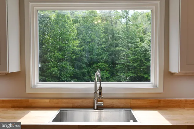 $670,000 | 770 Poplar Road, Stafford, VA 22556