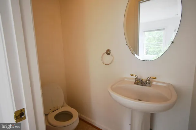 $670,000 | 770 Poplar Road, Stafford, VA 22556