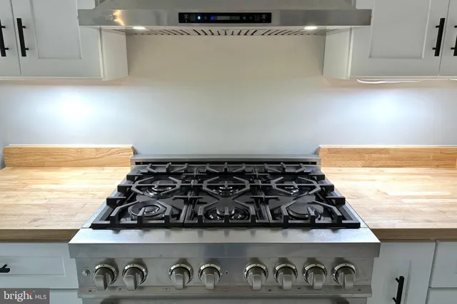 $670,000 | 770 Poplar Road, Stafford, VA 22556