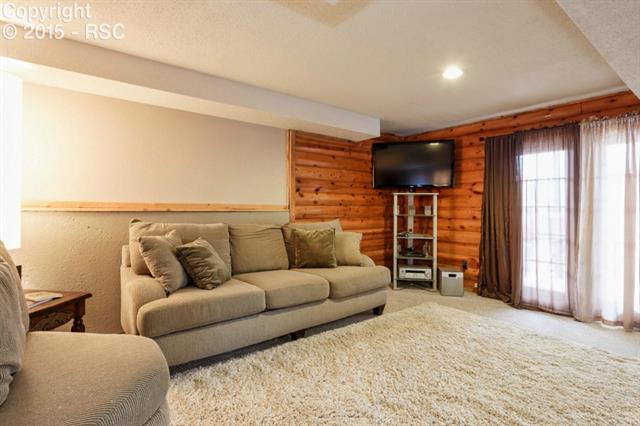 72 Granite Road Florissant, CO 80816 - Photo 24 of 35