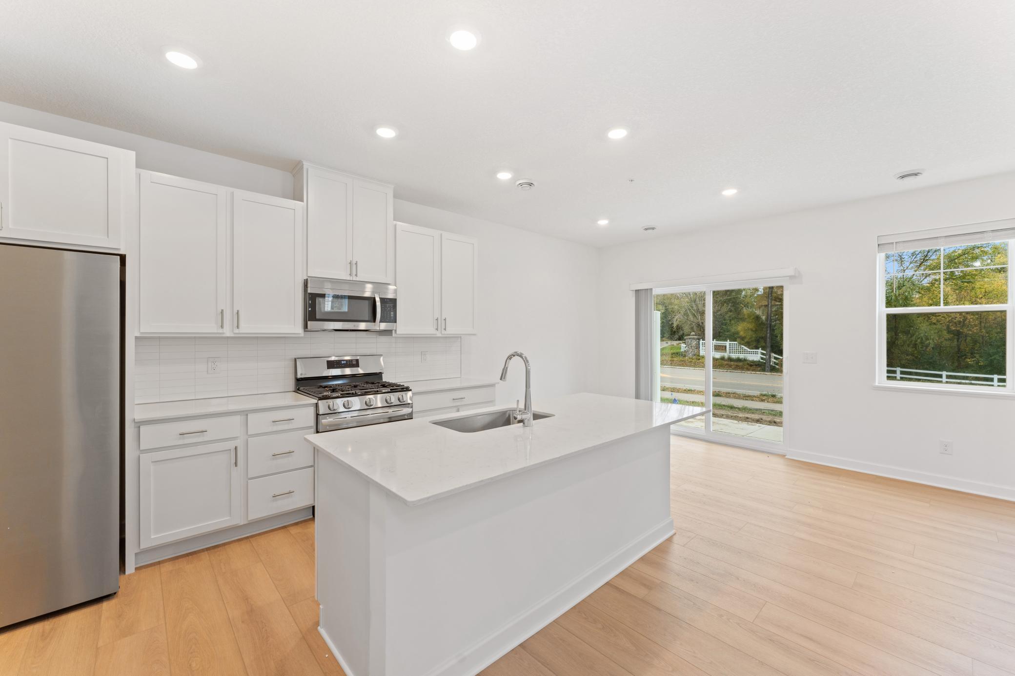 20031 62nd Place Hamel, MN 55340 - Photo 4 of 26