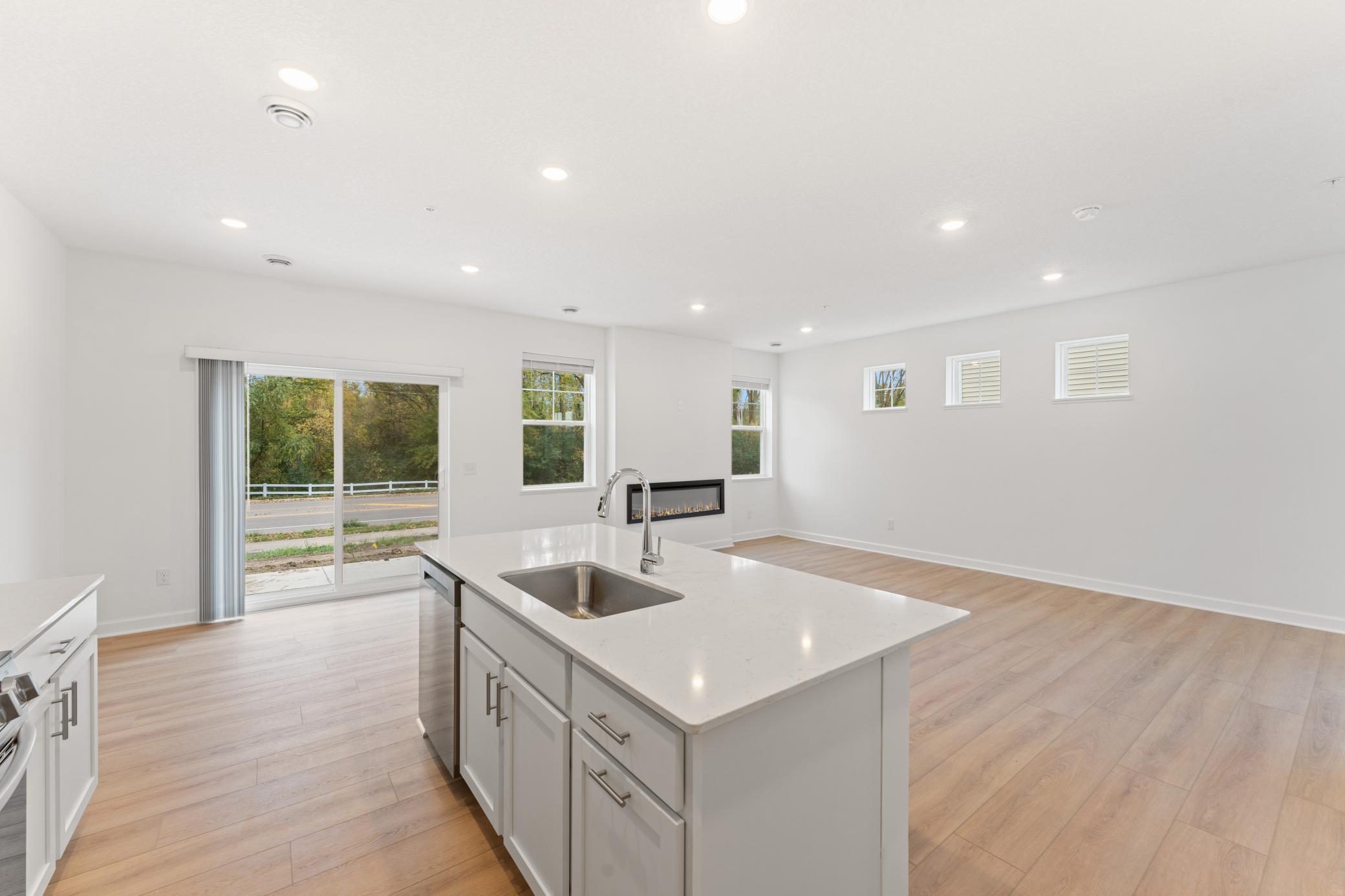 20031 62nd Place Hamel, MN 55340 - Photo 5 of 26