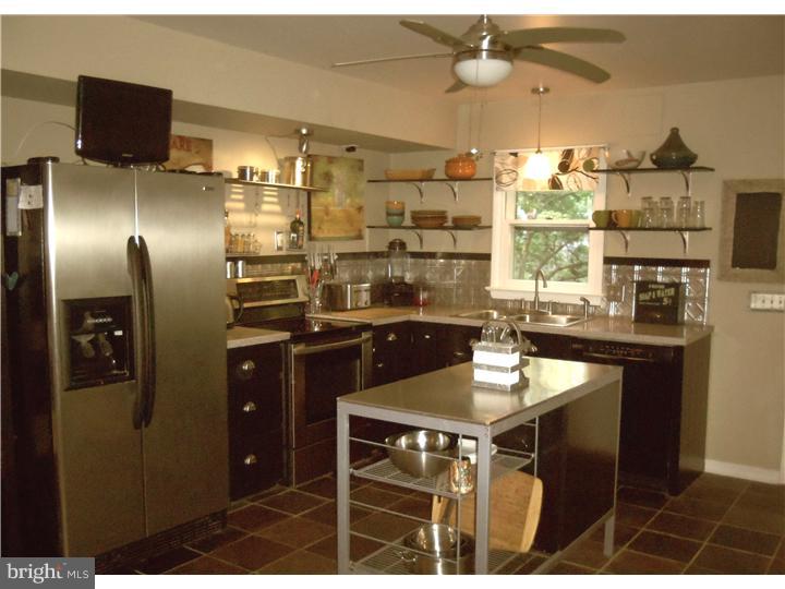 1191 Randy Drive Pottstown, PA 19464 - Photo 11 of 25 Kitchen
