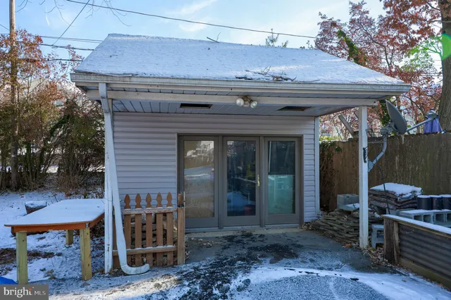 a view of outdoor space