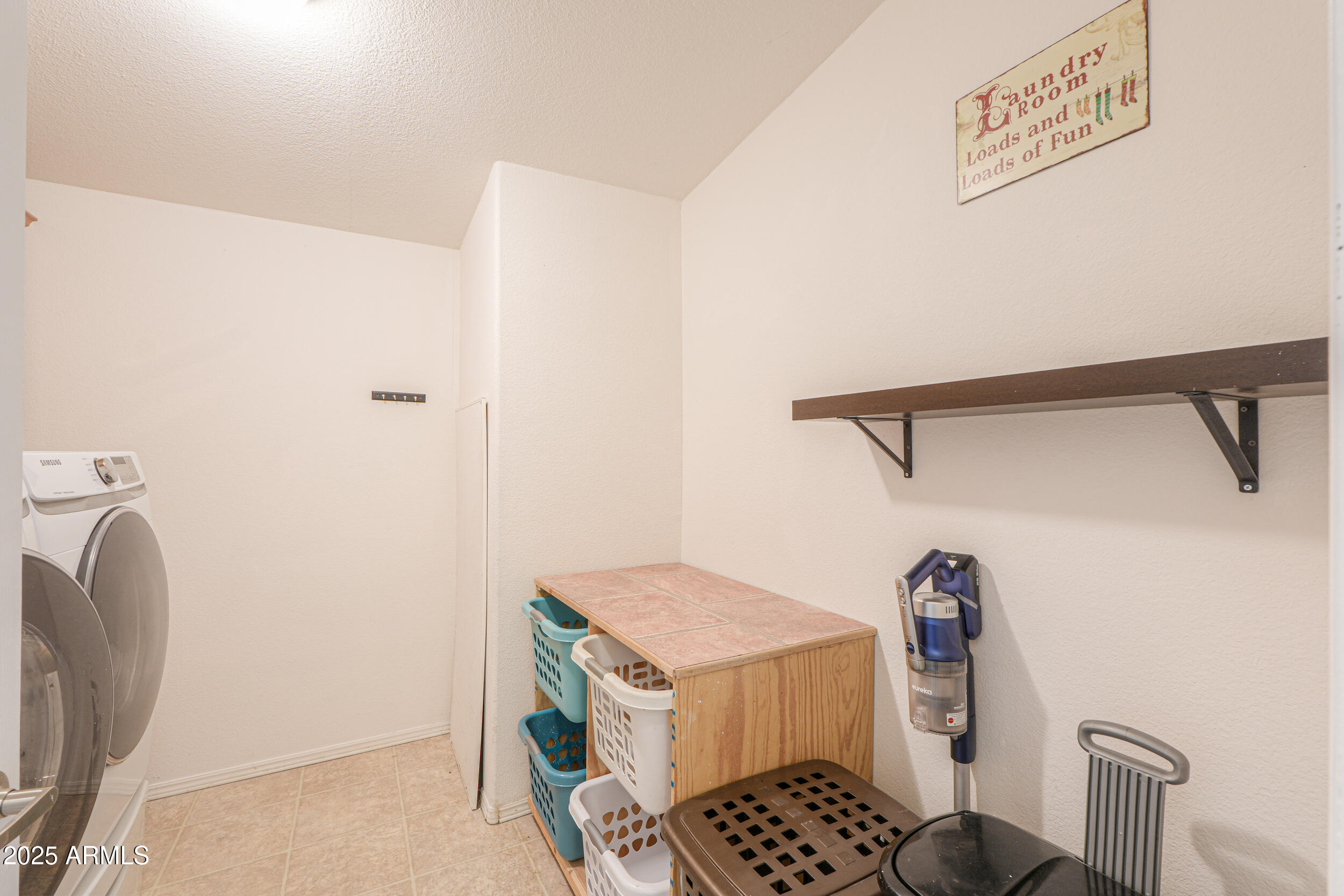 176 North Acacia Road Apache Junction, AZ 85119 - Photo 51 of 65 176 N Acacia Rd