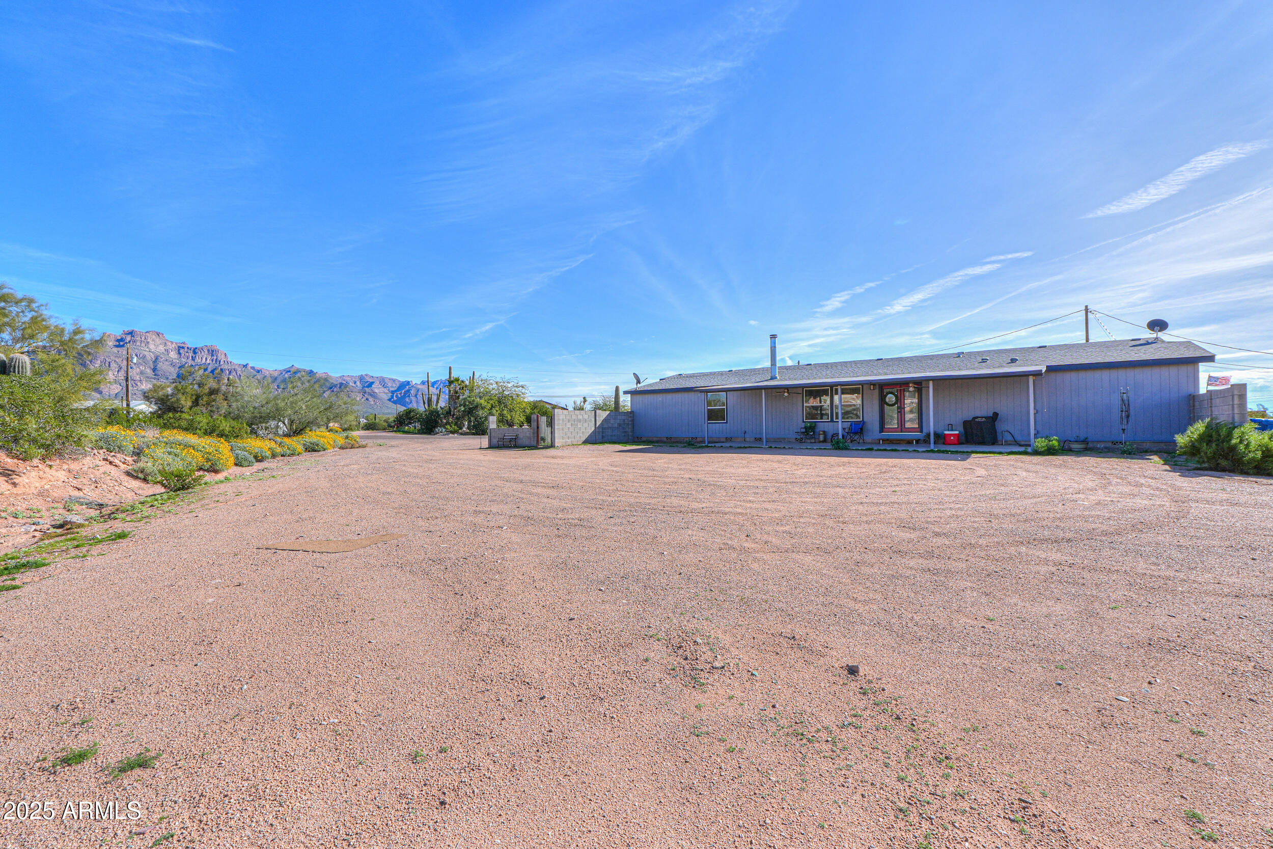 176 North Acacia Road Apache Junction, AZ 85119 - Photo 55 of 65 176 N Acacia Rd
