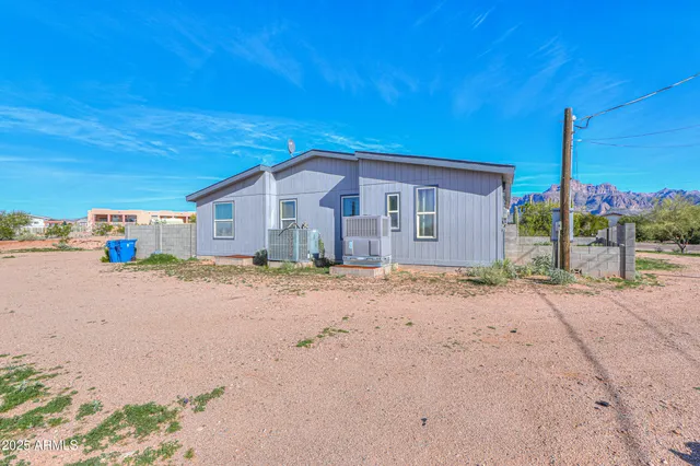 $500,000 | 176 North Acacia Road, Apache Junction, AZ 85119