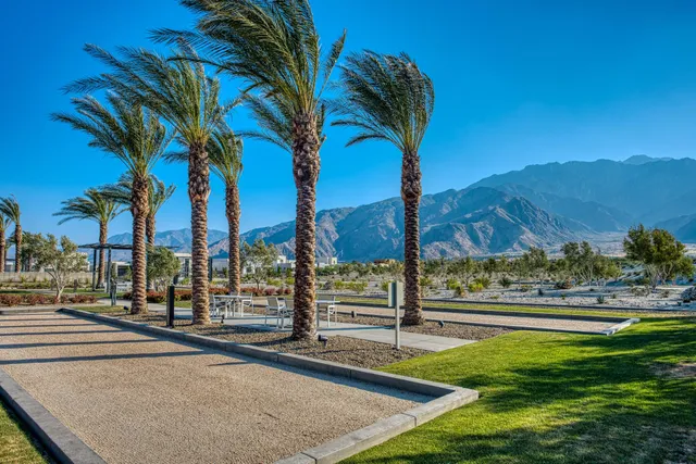 $899,000 | 423 Fountain Drive, Palm Springs, CA 92262