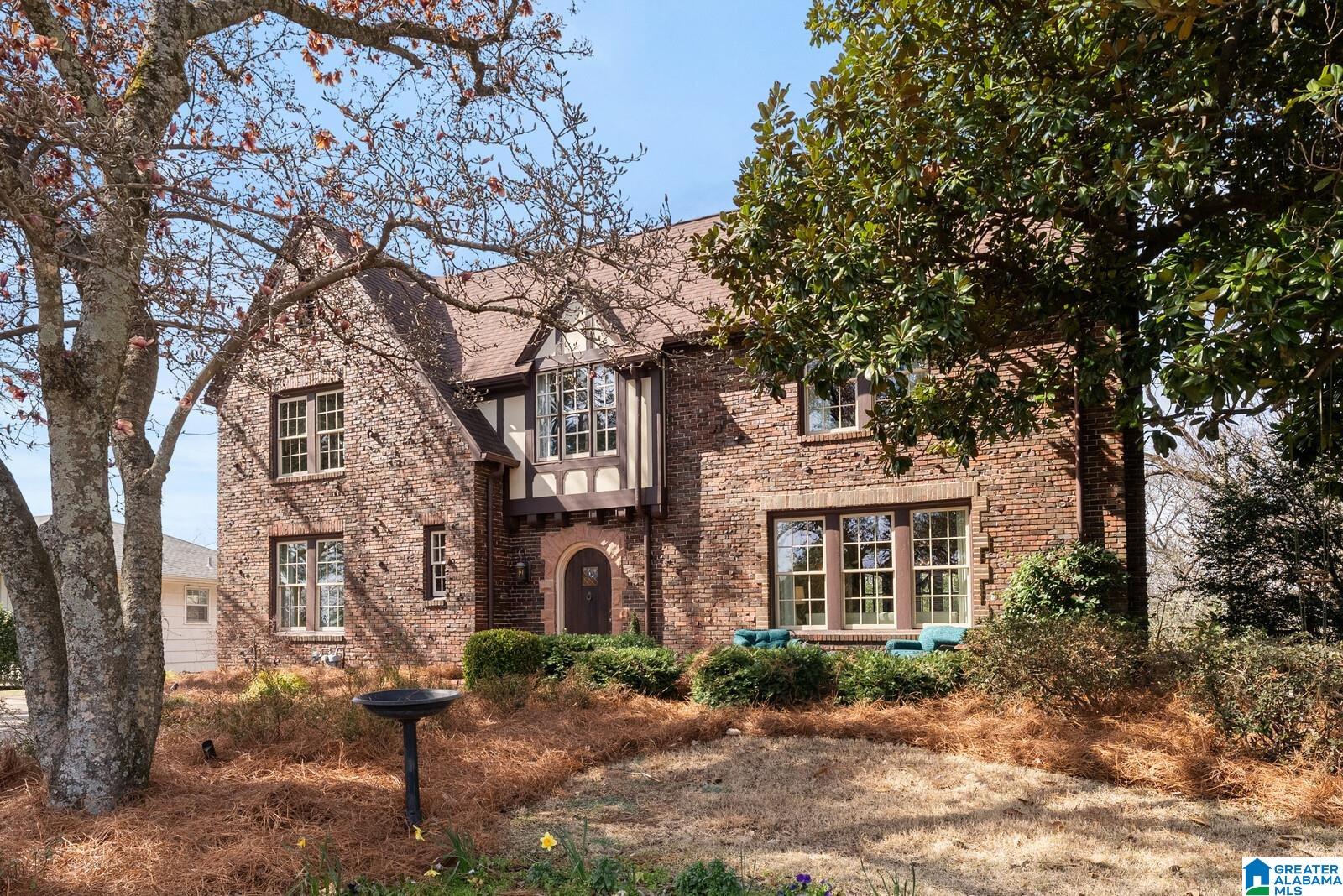 1614 Wellington Road Birmingham, AL 35209 - Photo 1 of 42