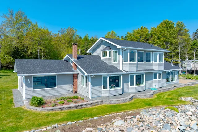 $2,195,000 | 463 Seawall Road, Southwest Harbor, ME 04679