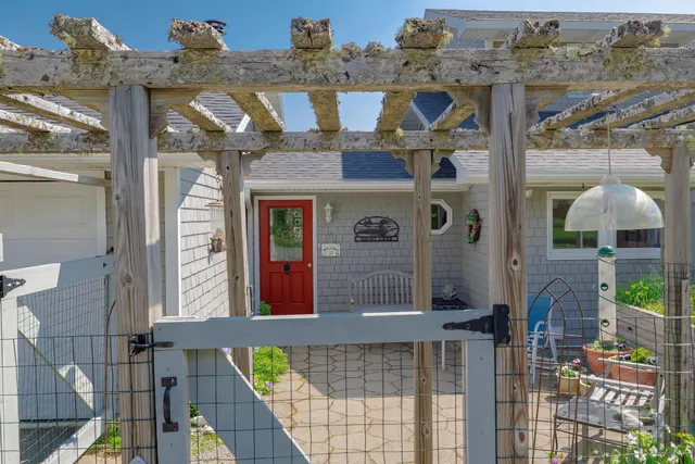 $2,195,000 | 463 Seawall Road, Southwest Harbor, ME 04679