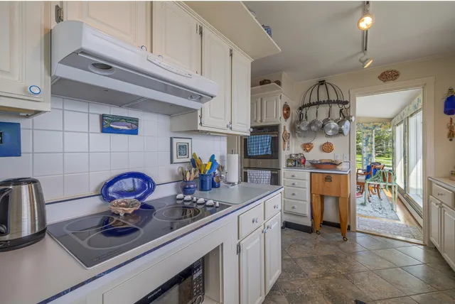 $2,195,000 | 463 Seawall Road, Southwest Harbor, ME 04679