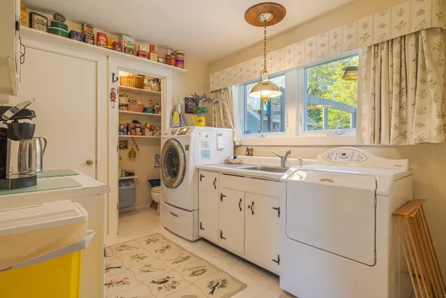 $2,195,000 | 463 Seawall Road, Southwest Harbor, ME 04679