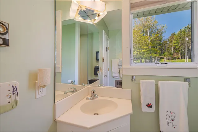 $2,195,000 | 463 Seawall Road, Southwest Harbor, ME 04679