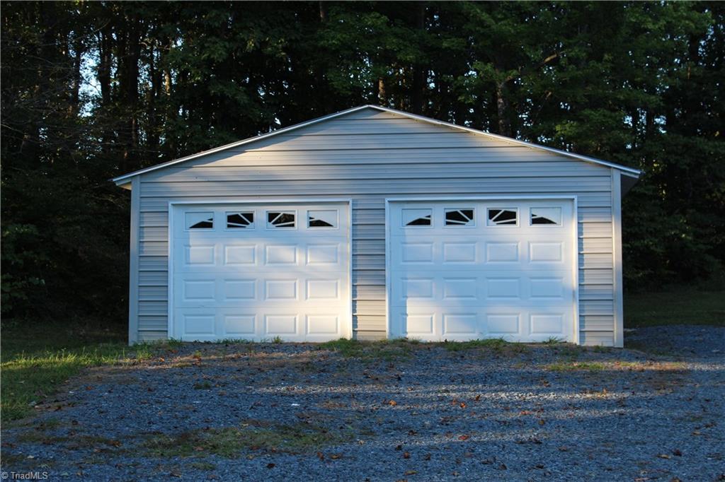 309 Jim Elliott Road Denton, NC 27239 - Photo 5 of 31 Gallery Image 5