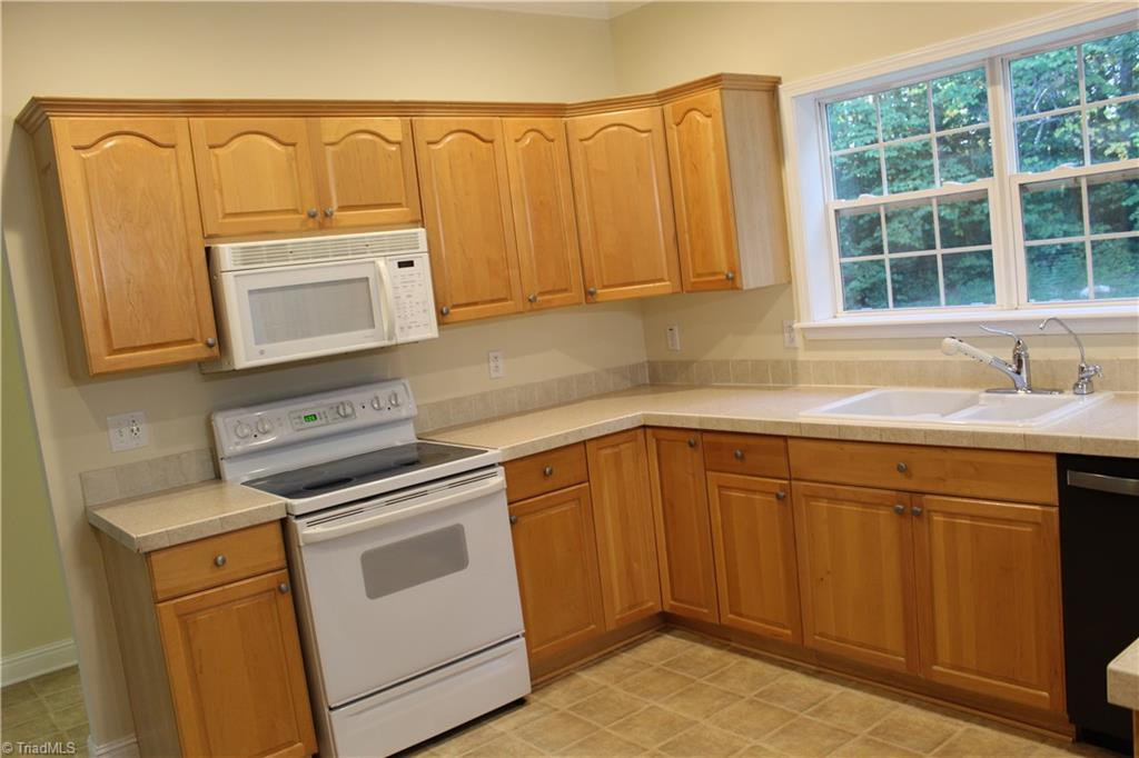309 Jim Elliott Road Denton, NC 27239 - Photo 9 of 31 Gallery Image 9