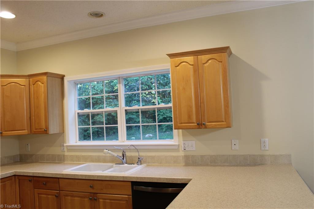 309 Jim Elliott Road Denton, NC 27239 - Photo 10 of 31 Gallery Image 10