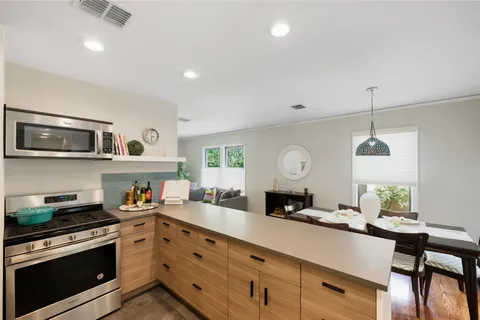 $1,605,000 | 1404 Justin Lane, Austin, TX 78757