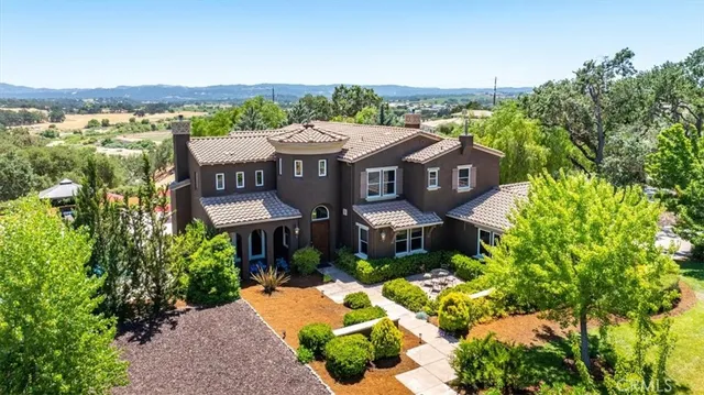 $2,199,000 | 2191 Lake Ysabel Road, Templeton, CA 93465