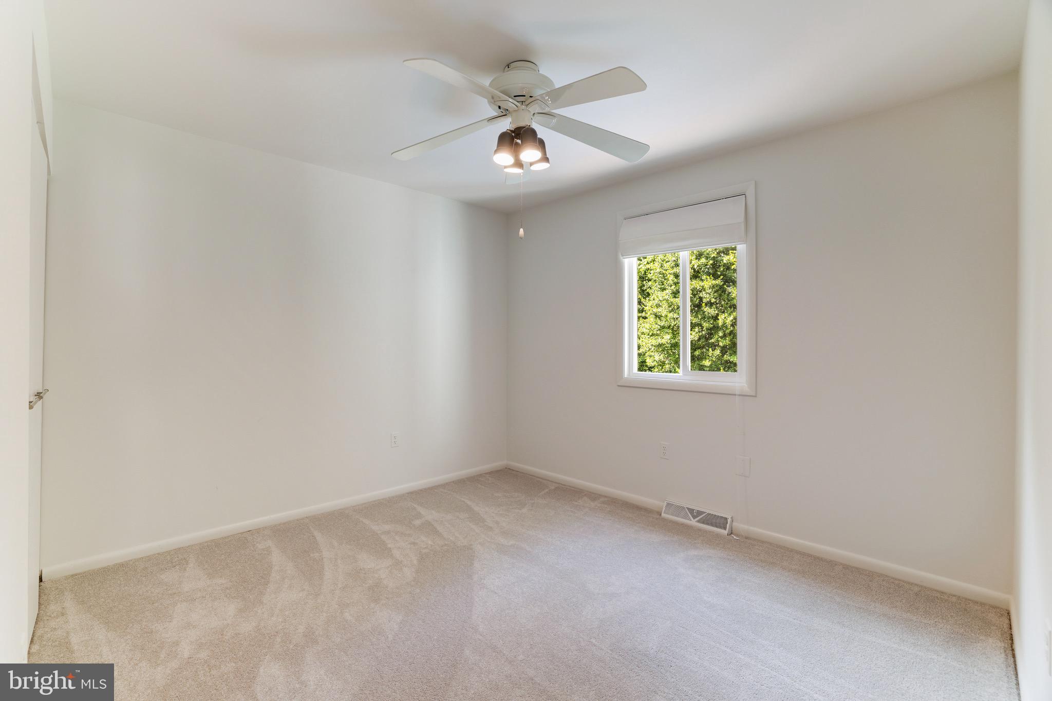 11900 Blue Spruce Road Reston, VA 20191 - Photo 52 of 75