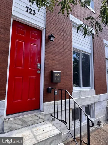 a view of front door