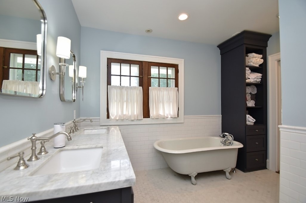 2972 Brighton Road Cleveland, OH 44120 - Photo 22 of 35 Gallery Image 22