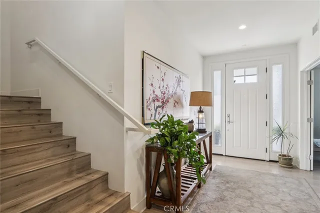 $1,249,000 | 8328 North Cooper Place, Winnetka, CA 91306