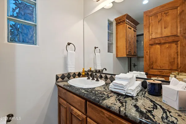 $6,500 | 5529 West Pinnacle Hill Drive, Glendale, AZ 85310