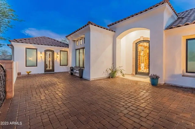 $6,500 | 5529 West Pinnacle Hill Drive, Glendale, AZ 85310