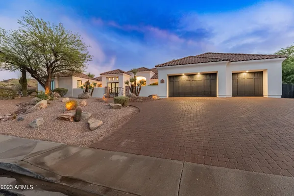 $6,500 | 5529 West Pinnacle Hill Drive, Glendale, AZ 85310