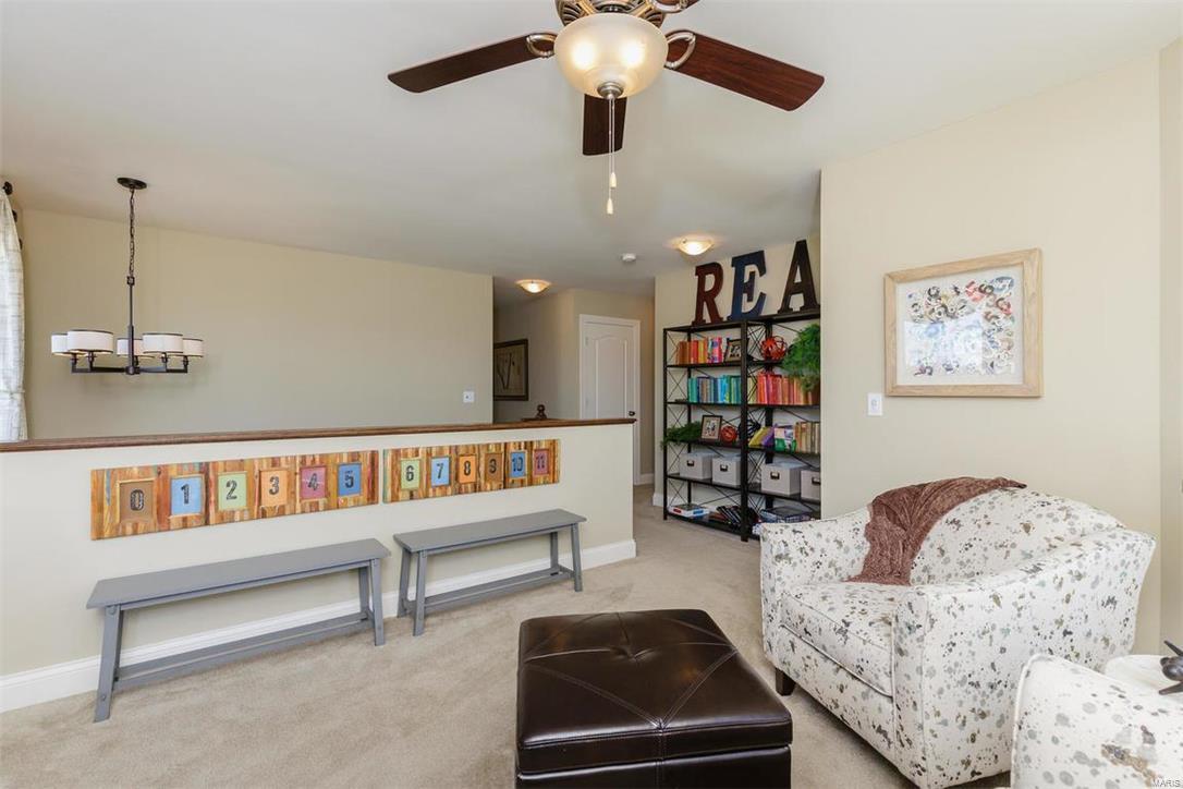 4301 Hawkins Ridge Drive St. Louis, MO 63129 - Photo 16 of 42