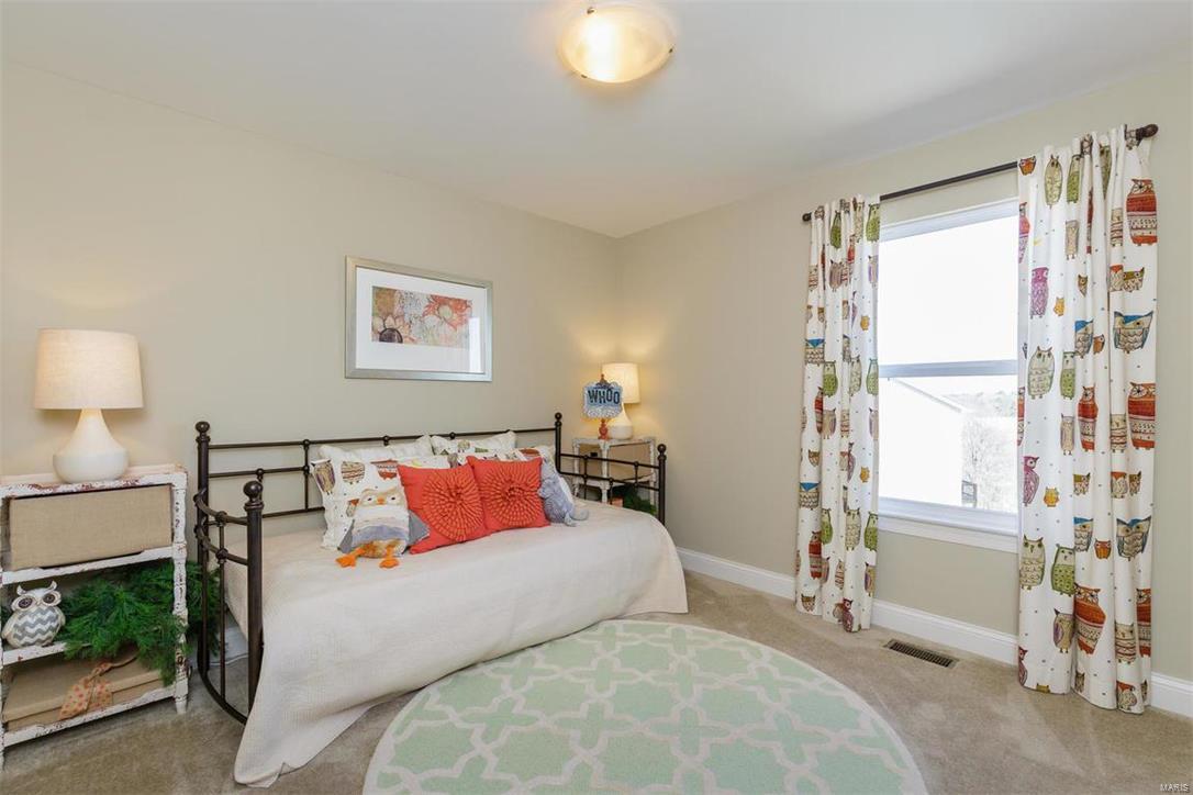 4301 Hawkins Ridge Drive St. Louis, MO 63129 - Photo 34 of 42