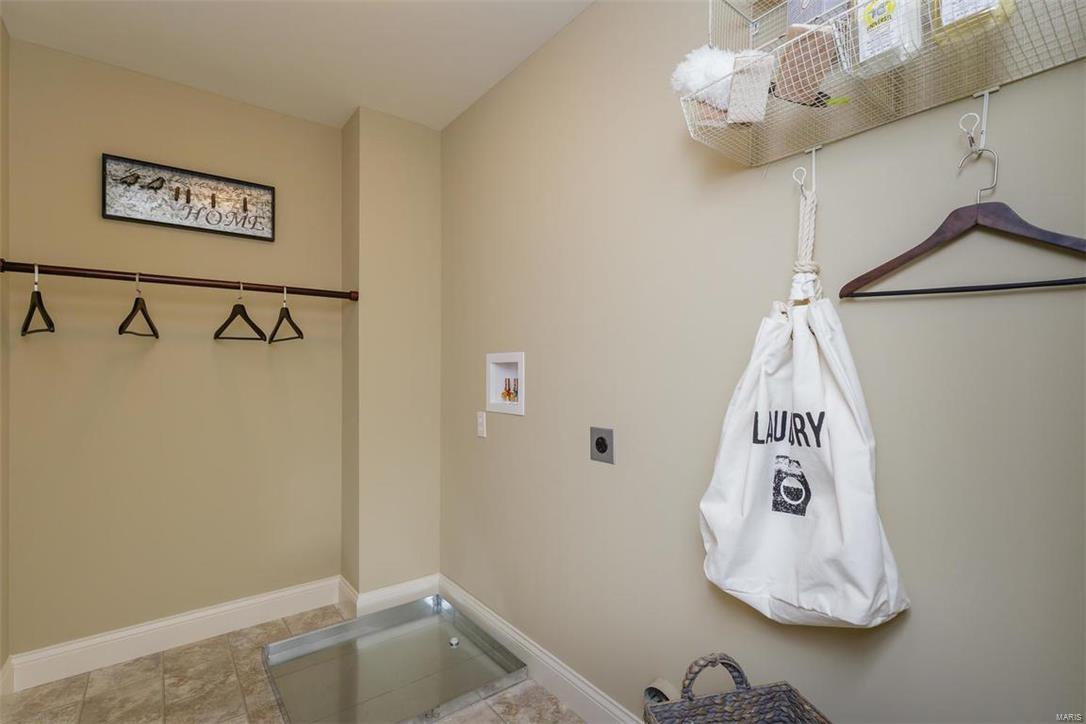 4301 Hawkins Ridge Drive St. Louis, MO 63129 - Photo 36 of 42