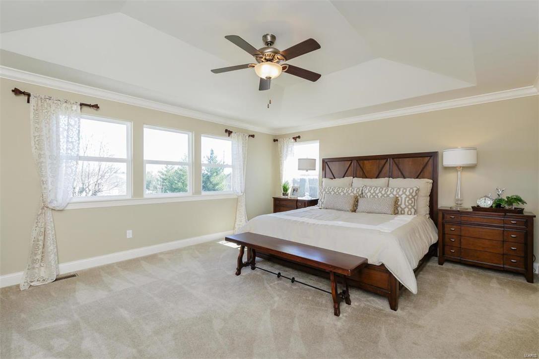 4301 Hawkins Ridge Drive St. Louis, MO 63129 - Photo 5 of 42