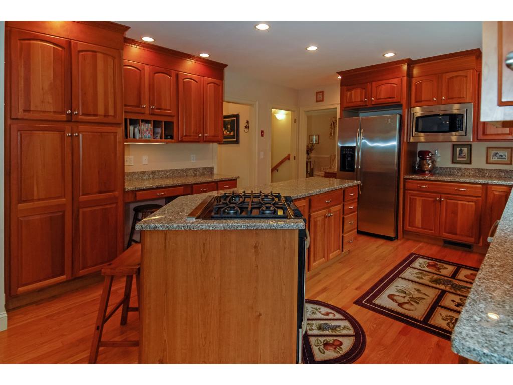 14 Deer Run Road North Hampton, NH 03862 - Photo 3 of 34
