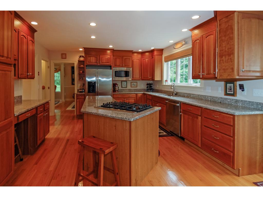 14 Deer Run Road North Hampton, NH 03862 - Photo 4 of 34