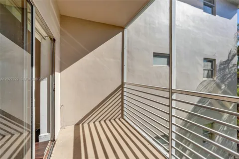 $229,000 | 2481 Southwest 82nd Avenue, Unit 205, Davie, FL 33324
