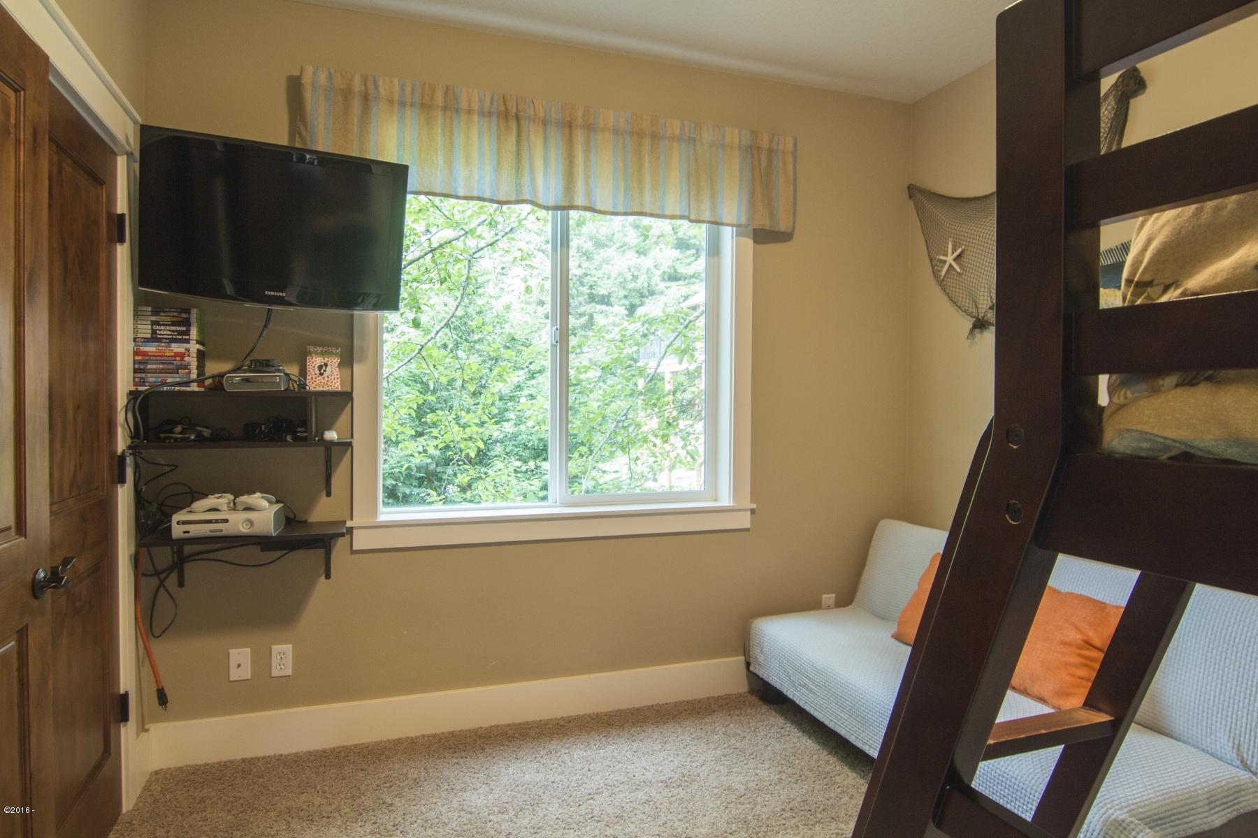 1223 Northeast Regatta Park Road Lincoln City, OR 97367 - Photo 23 of 30 23-8305836_crest