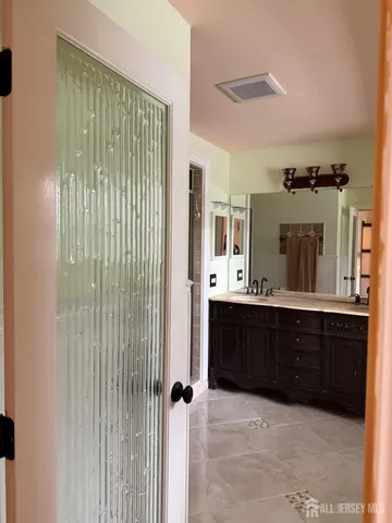 $2,850 | 176 Nebula Road, Piscataway, NJ 08854