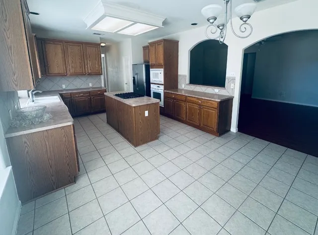 $2,850 | 2248 Fernspring Drive, Round Rock, TX 78665