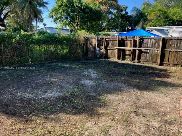 $2,750 | 2226 Northwest 98th Street, Miami, FL 33147