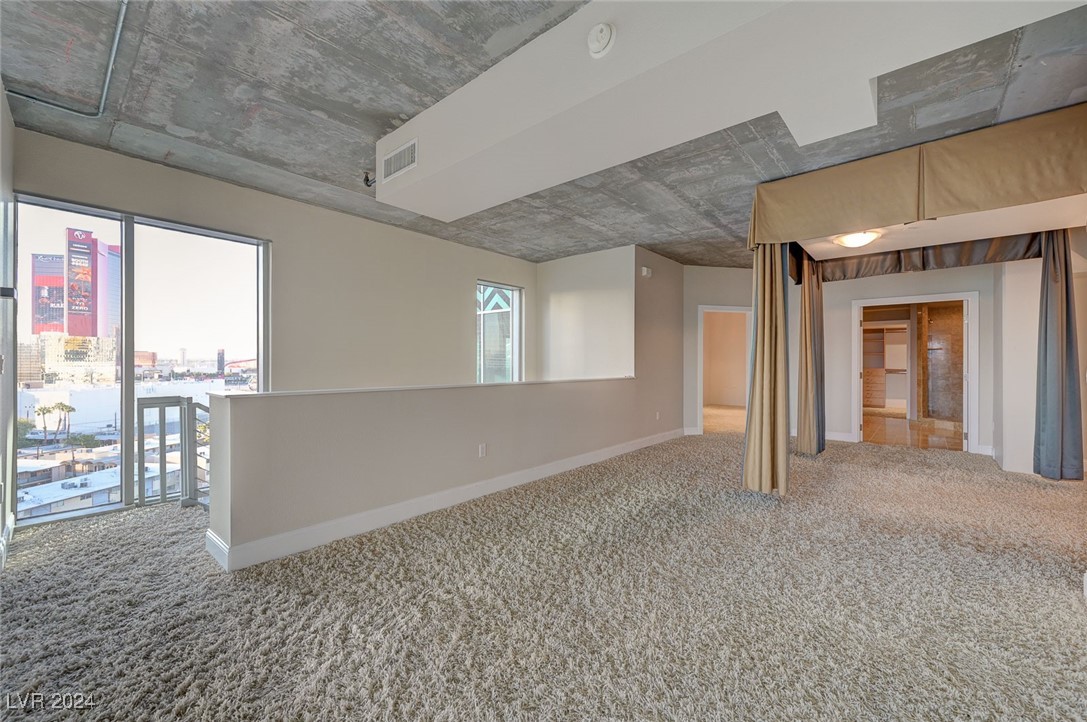 360 East Desert Inn Road, Unit 1007 Las Vegas, NV 89109 - Photo 28 of 50 Primary Bedroom