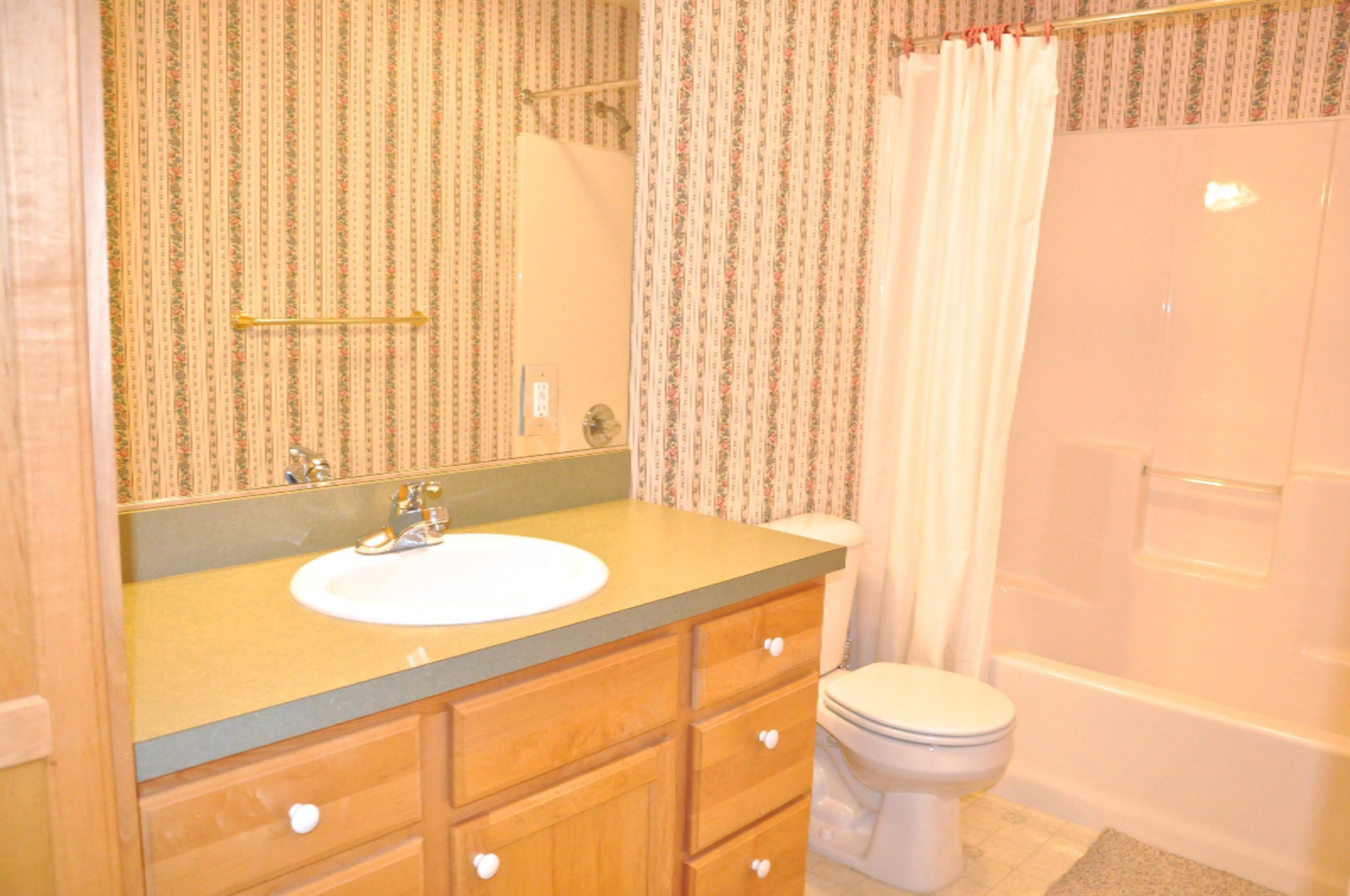 1375 East Point Ridge Holland, MI 49423 - Photo 22 of 26 DSC_0040