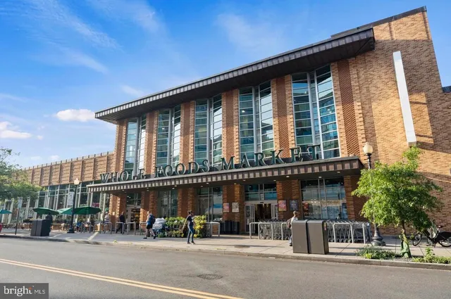 $3,700 | 2015 13th Street Northwest, Unit 2, Washington, DC 20009