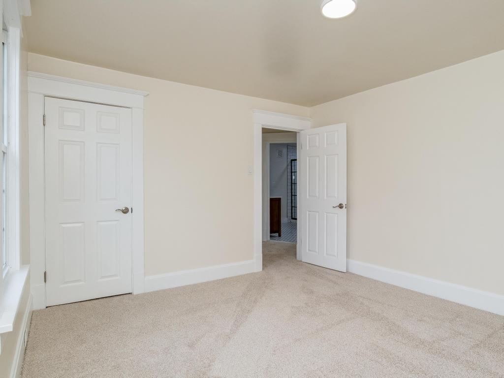 1660 Mercer Road Ellwood City, PA 16117 - Photo 23 of 41 a view of an empty room and closet area